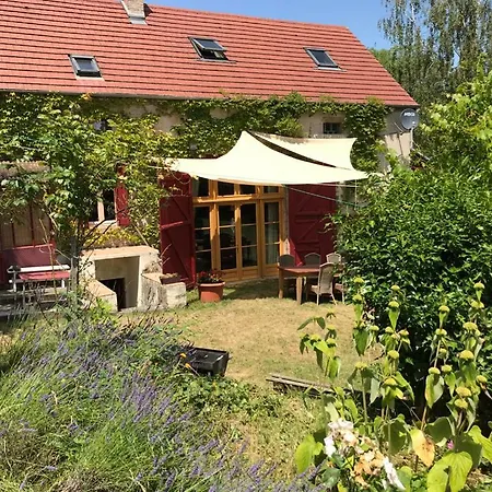 Holiday home Les Hirondelles *